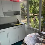 Kalemi Homestay Marmara Adasi