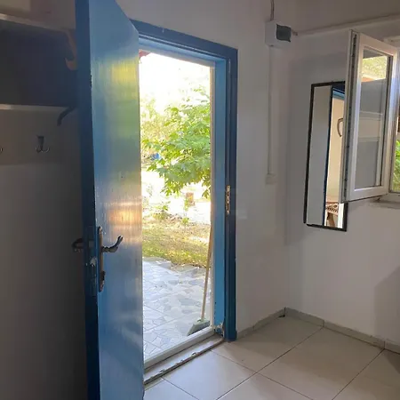 Kalemi Marmara Adasi